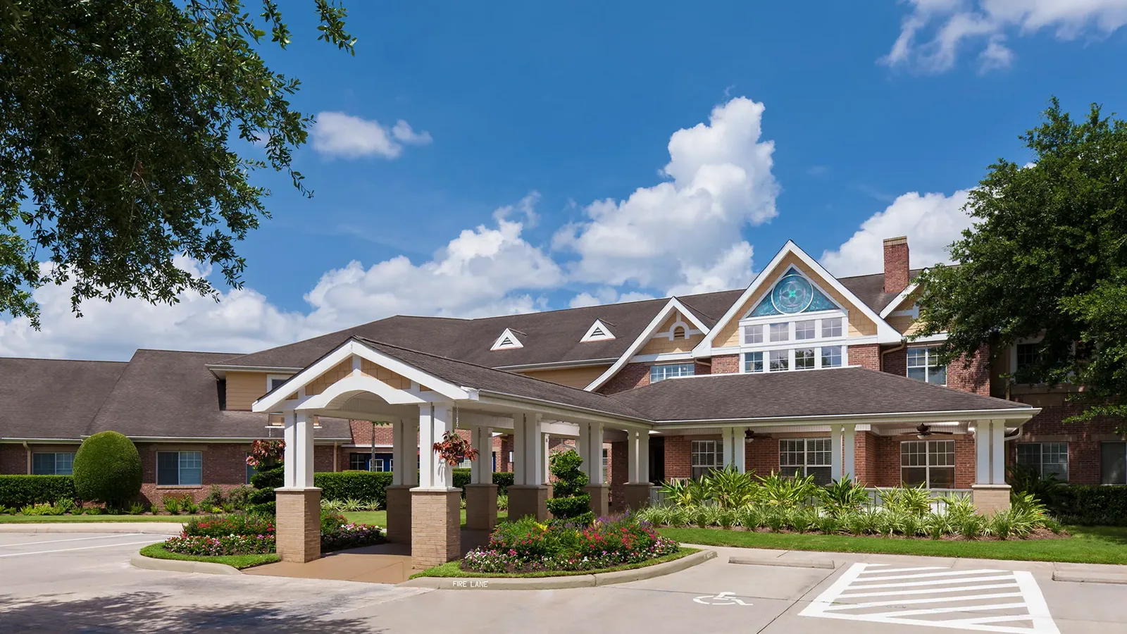 Senior Living Roofing in Everett, WA