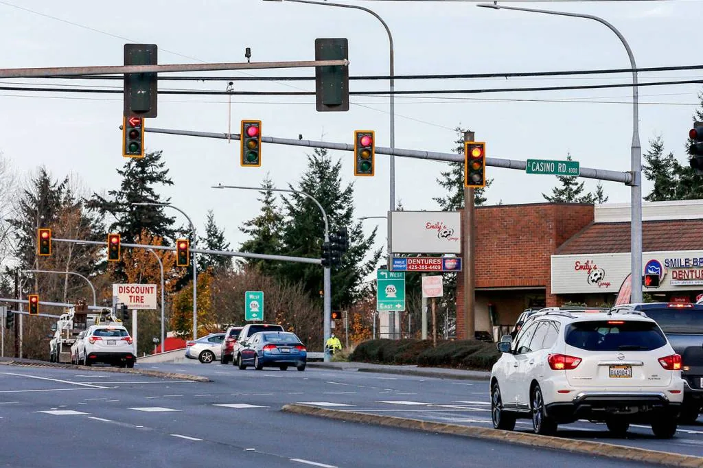 Commercial Roofing in Evergreen Way and 41st Street, Everett, WA