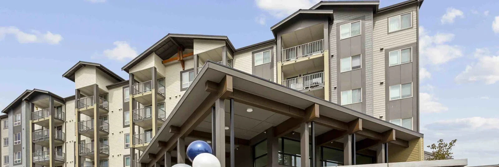 Commercial Roofing in Evergreen Way and 50th Street, Everett, WA