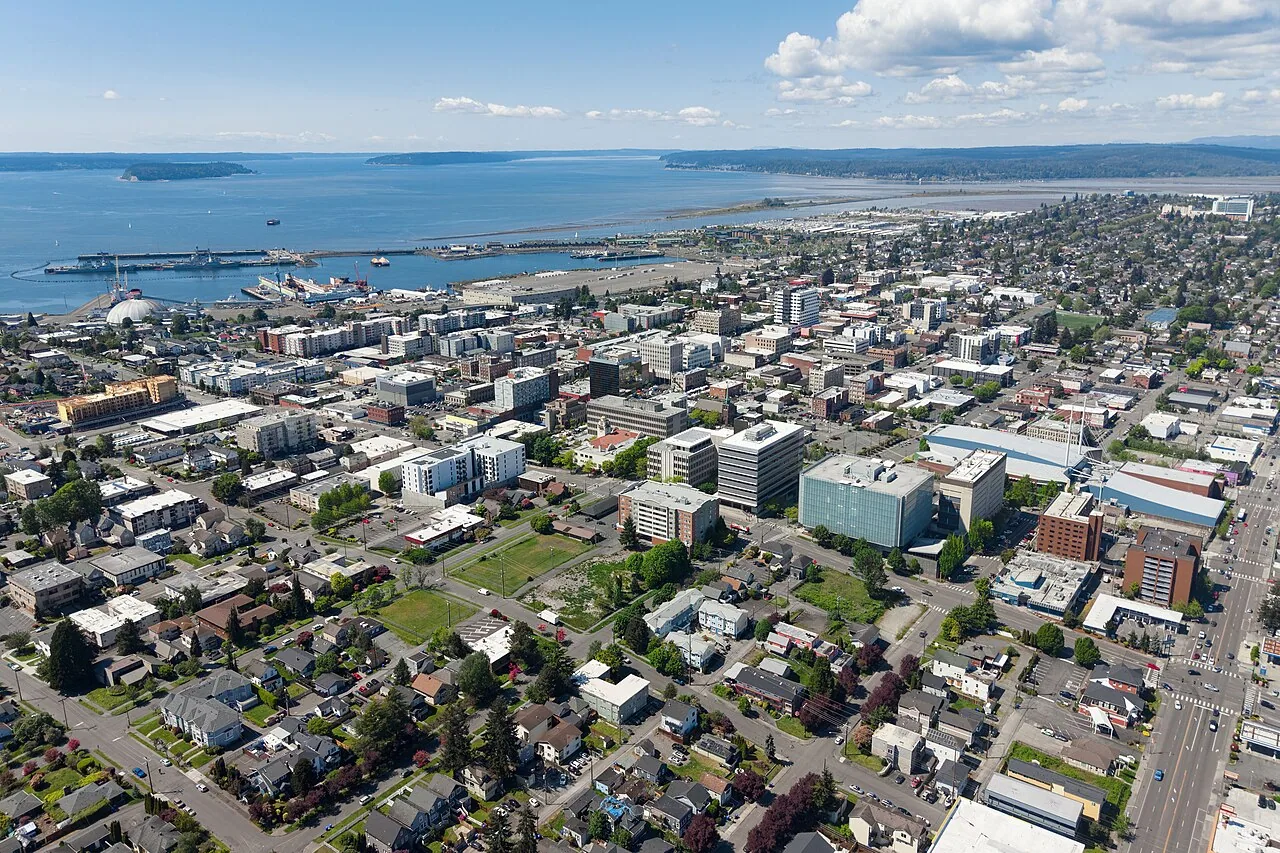 Commercial Roofing in Evergreen Way and Madison Street, Everett, WA